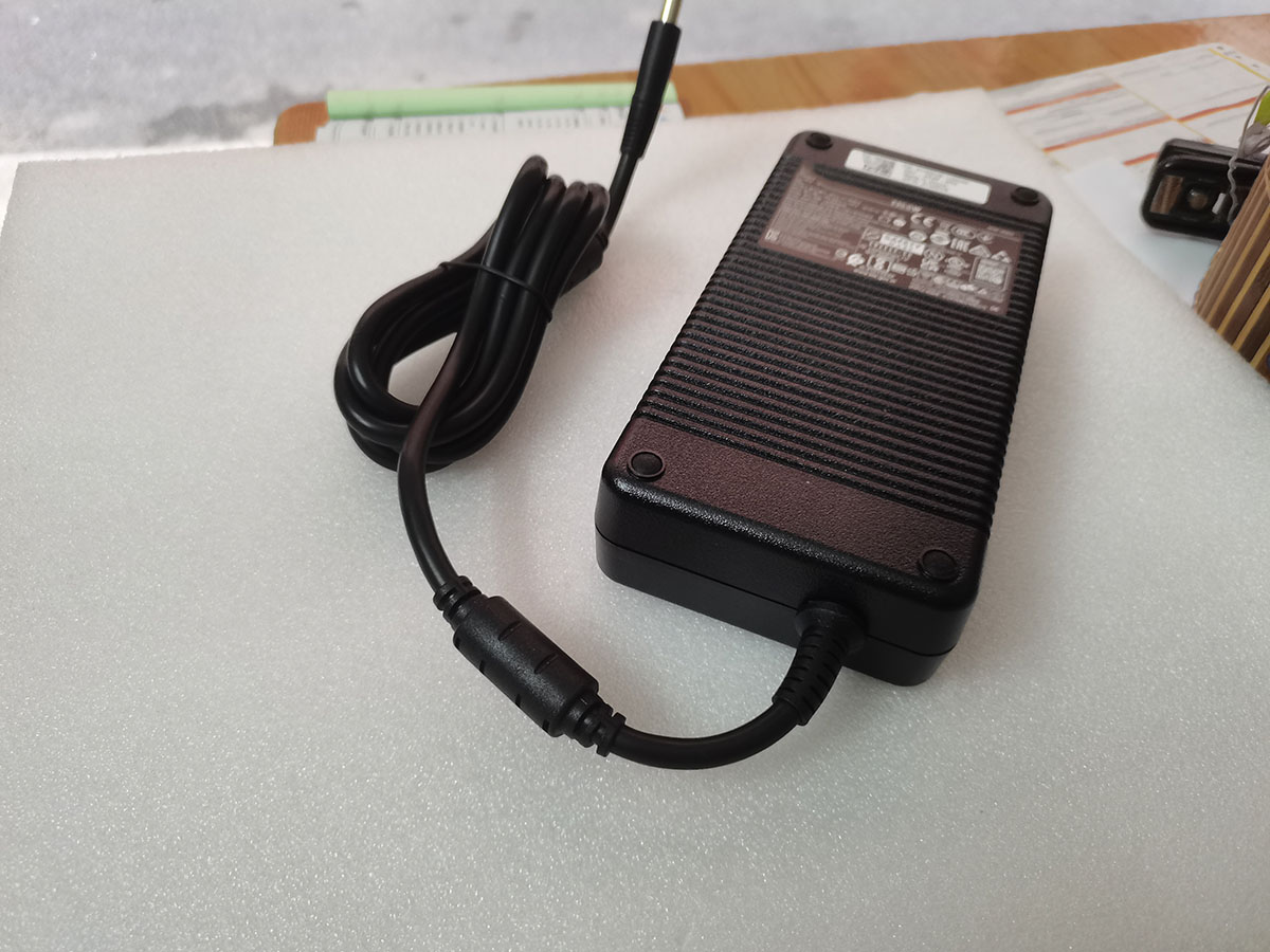 새로운 정품 330W 19.5V 16.92A AC 어댑 - Pc Gaming Dell 리뷰 및 가격